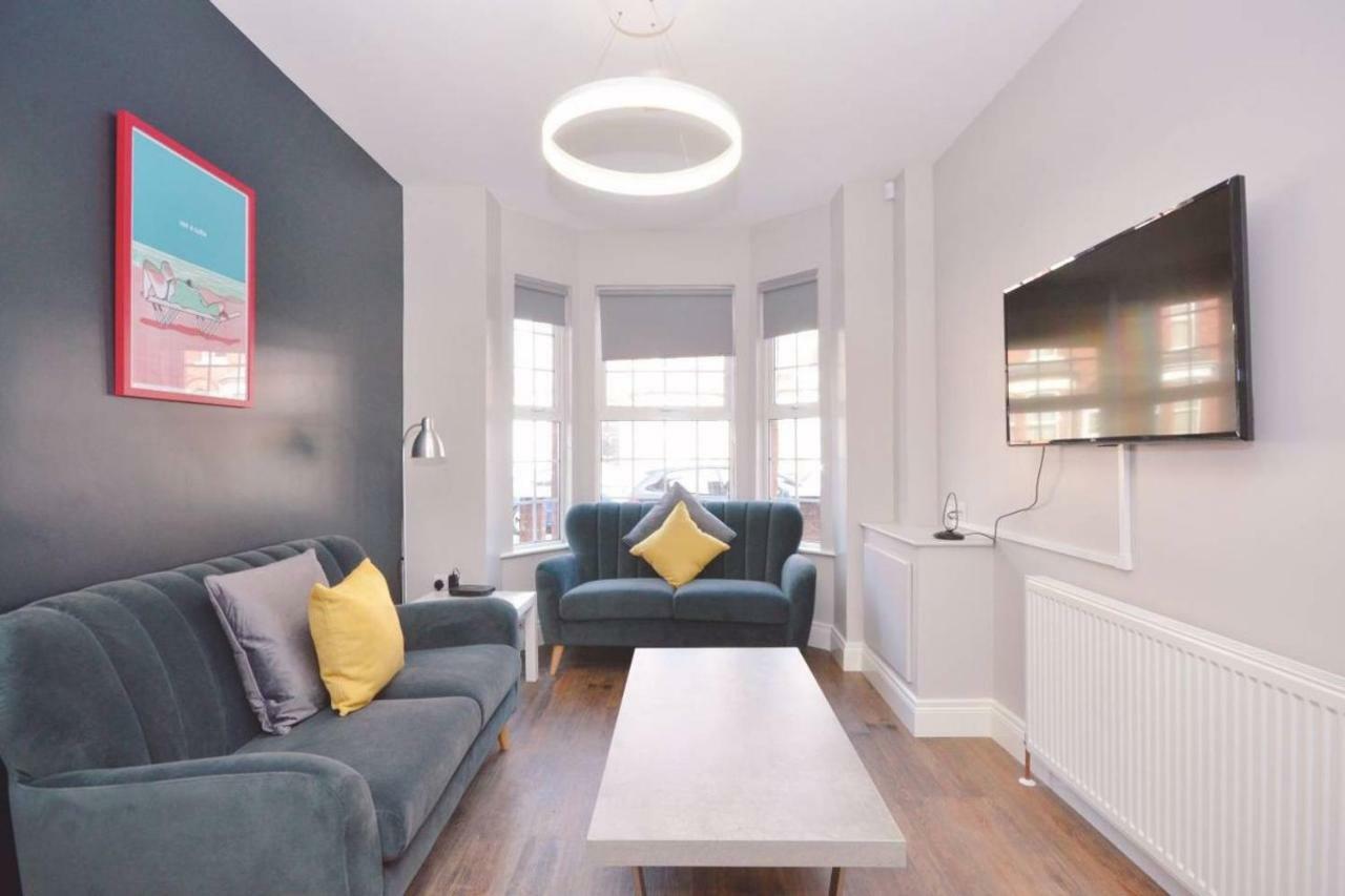 Queens Quarter Townhouse 2 Belfast Buitenkant foto
